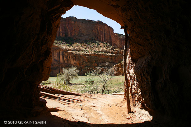 Tunnel on the Whitehouse ruin trail in Canyon de Chelly National Monument, AZ
