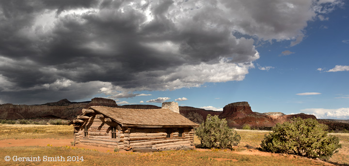 The old cabin at Ghost Ranch, New Mexico abiquiu red rocks clouds sky