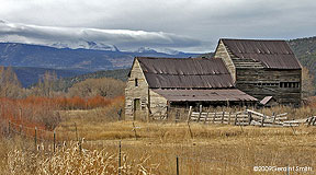 2009 February 16: Old barn in Mora, NM