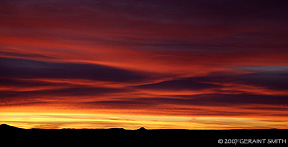 2008 January 11: A magnificent winter sky, across the mesa from Taos last night