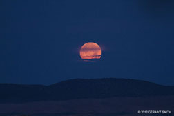 2012 July 04, Moon set just north of Taos, NM
