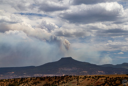 2013 June 05, Smoke from the Thompson Ridge fire near Jemez Springs and Cerro Pedernal resembling a volcano
