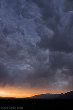 2006 June 18 Storm cloud over Taos valley looking north to Colorado