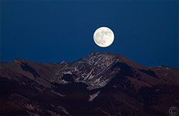 2012 November 28, Cornwoman and the moonrise over Vallecito Peak