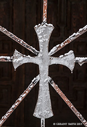 2015 November 24: Winter cross, Taos New Mexico