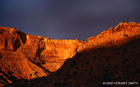 Evening light at the entrance to Arches NP, Utah