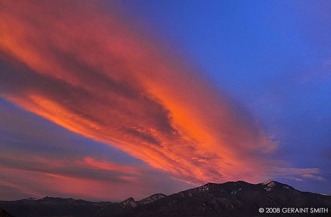 The sky over Taos Mountain