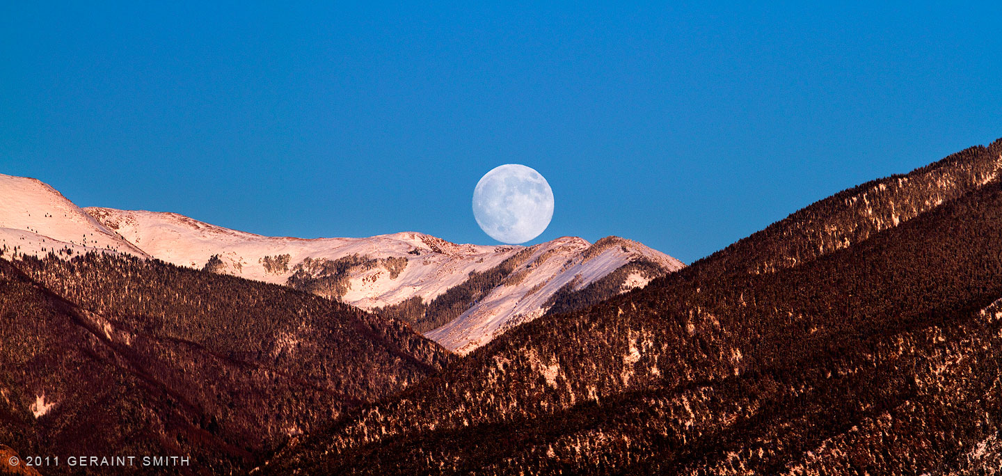 A view of the moon rise from theTaos Municipal Airport