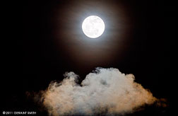 2012 January 11, January's "Wolf Moon"