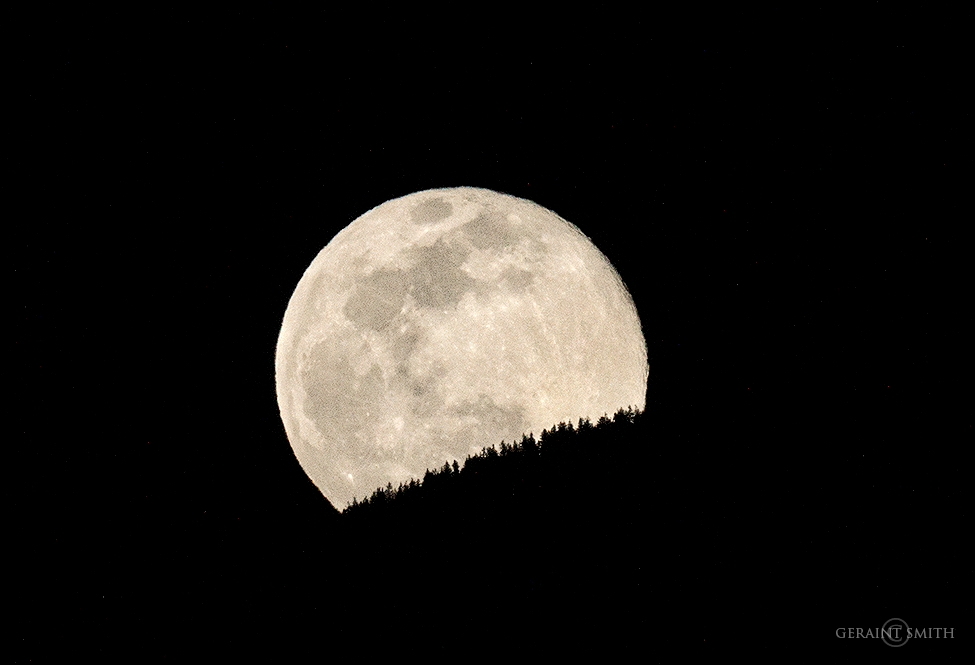 Super Moon, Crow Moon, Sangre de Cristo Mountains