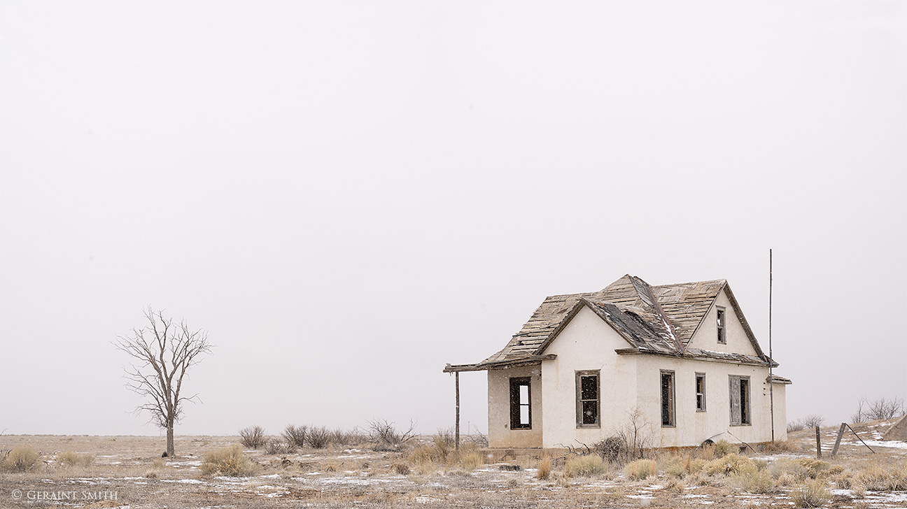 White house San Luis Valley