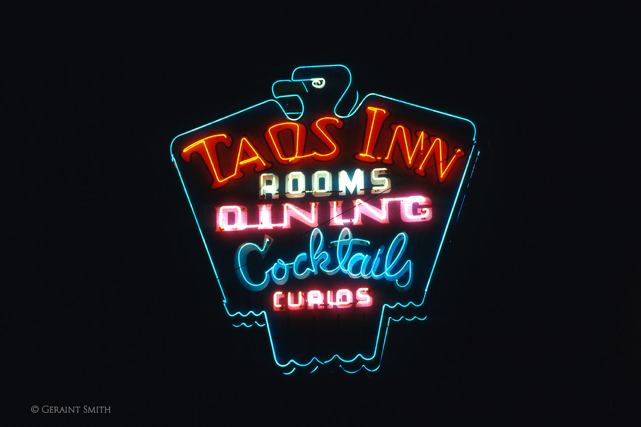 Taos Inn neon sign, 1985