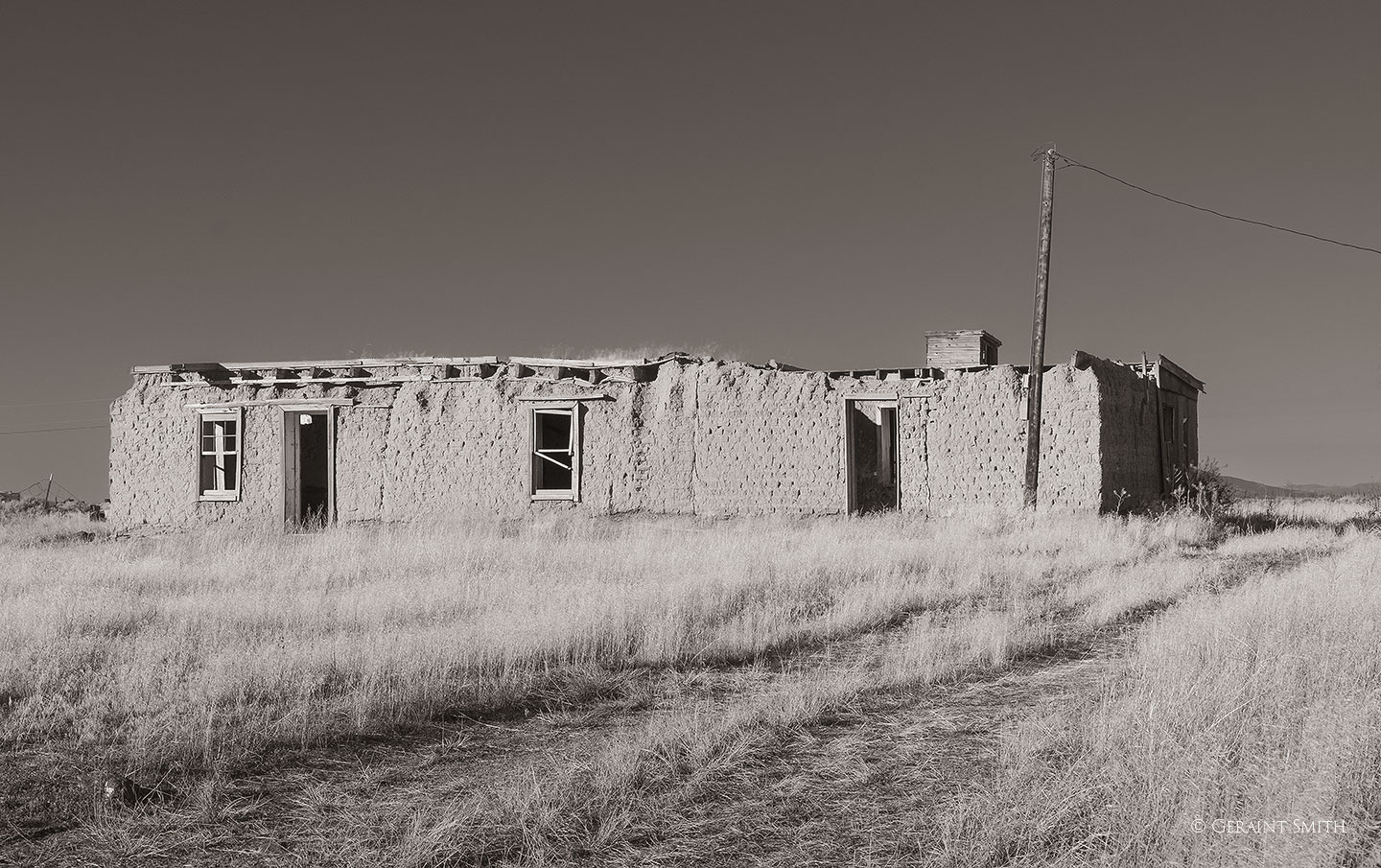 Abandoned adobe, Costilla, NM