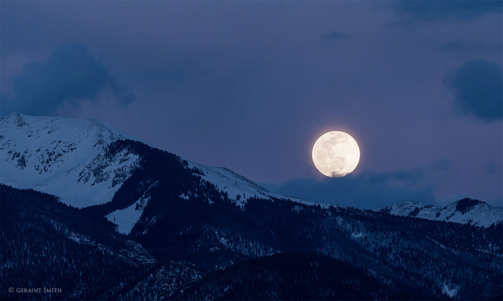 Moonrise, Vallecito Peak.