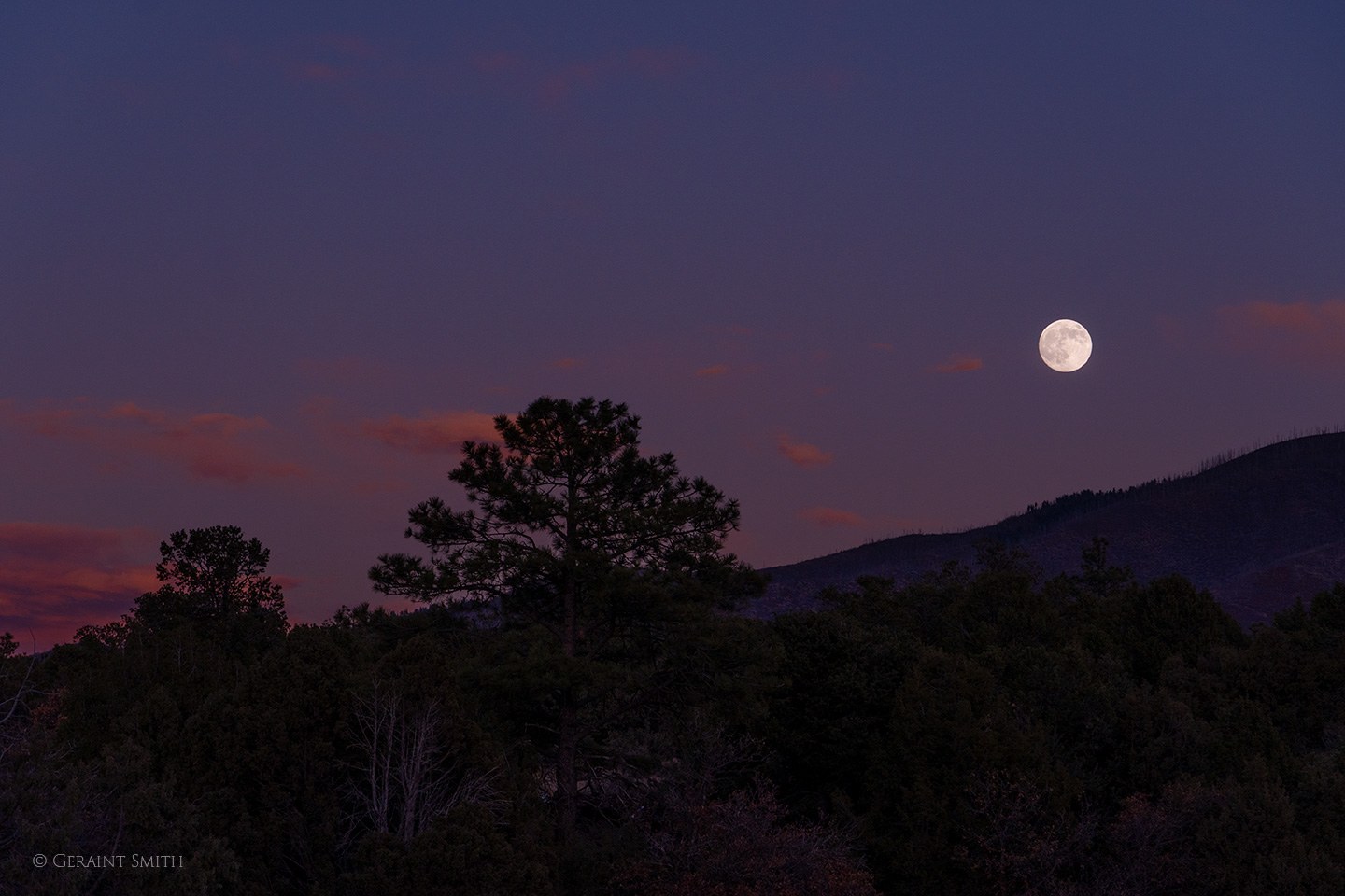 Hunter's Moon and Hunters. 11-05-2025 Hunter's moon, NM